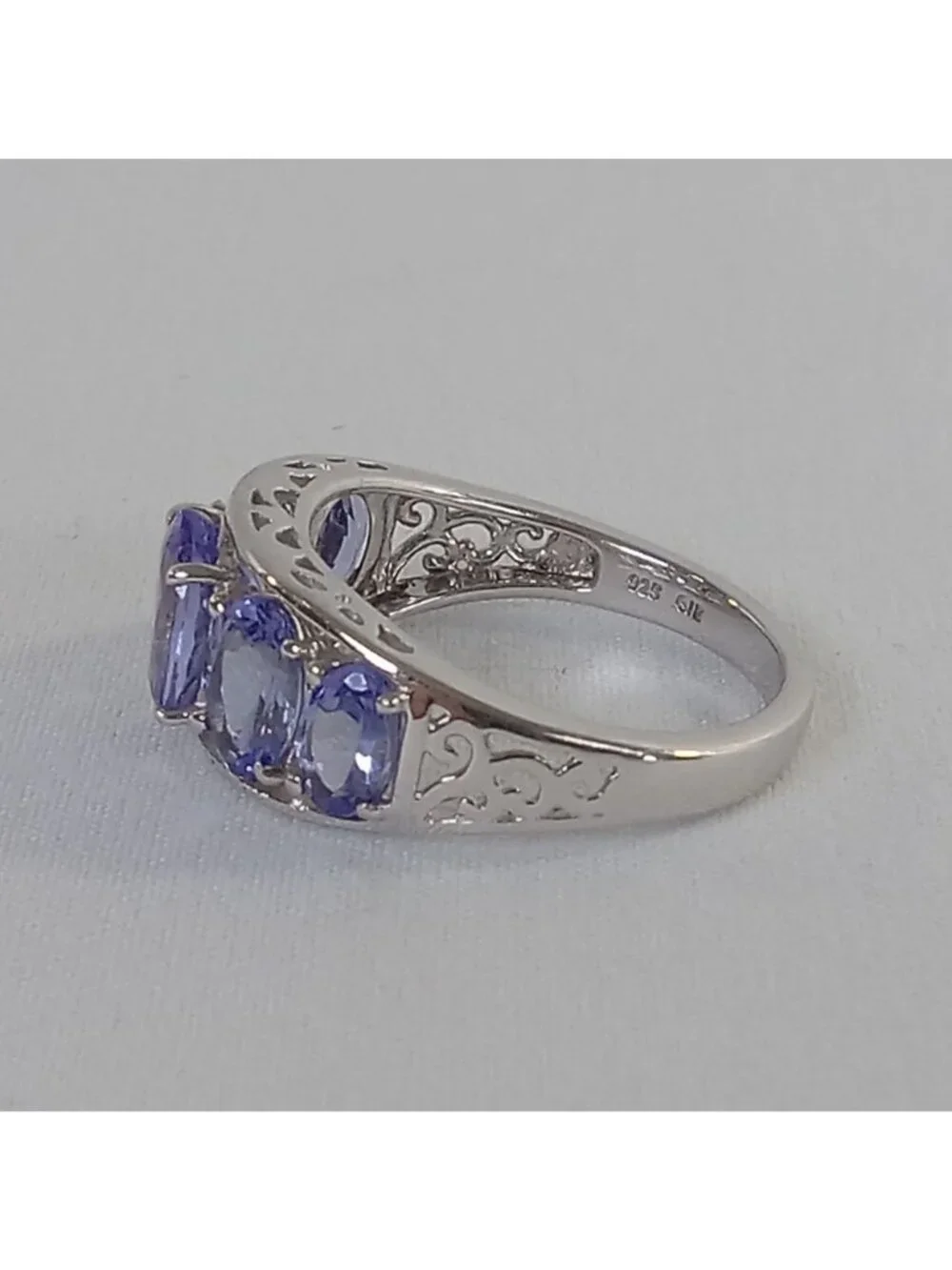 Lavendar Purple Faceted Oval Cut Stones Glass GIE 925 Sterling Silver Ring  SZ 8